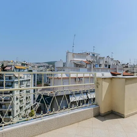 Apartament Pearl Center Apartment, Vesta Philoxenia *